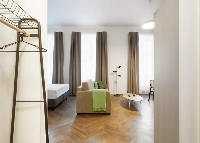 Limehome Halkova