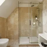 Limehome Muza 4*