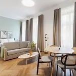 Limehome Muza Апарт-отель