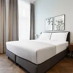 Limehome Muza 4*