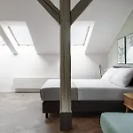 Limehome Muza Апарт-отель Прага