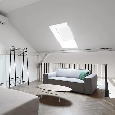 Limehome Muza