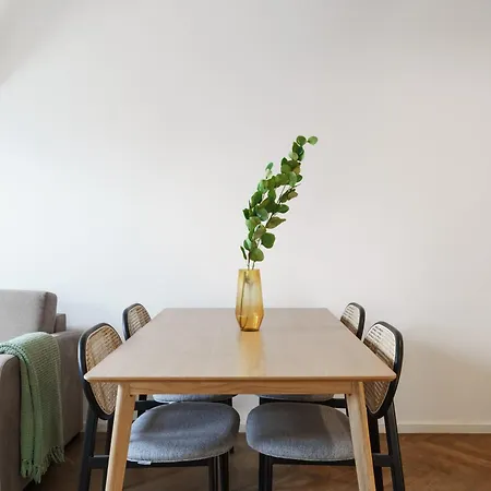 Limehome Muza
