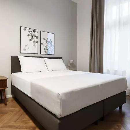 Lägenhetshotell Limehome Muza