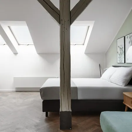 Limehome Muza Lägenhetshotell Prag