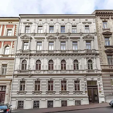 Limehome Muza Prague