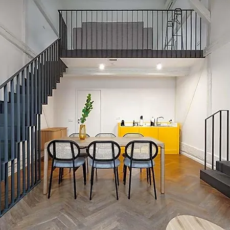 Limehome Muza 4*