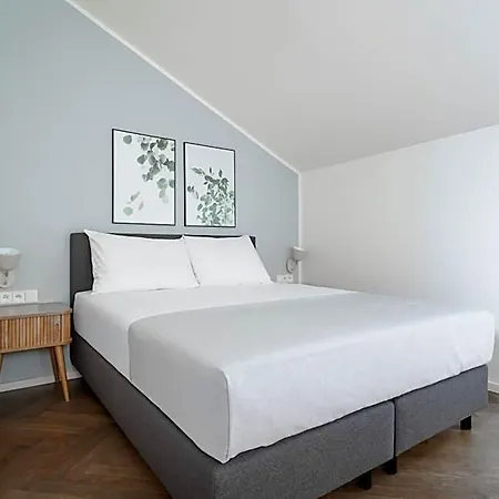 Apartahotel Limehome Múza Praga