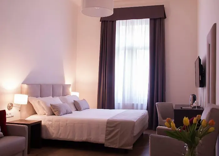 Aparthotel Limehome Halkova