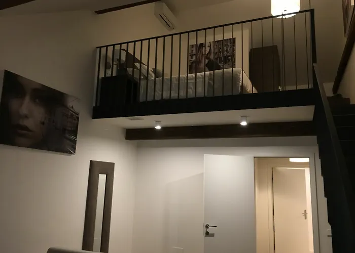 Lägenhetshotell Limehome Halkova Prag
