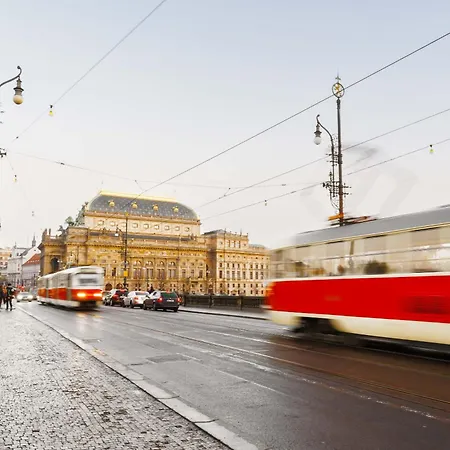 Aparthotel Limehome Halkova Prague